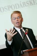 Keynote 2, Terence Lutes, Director of Global Revenue Management, IBM
