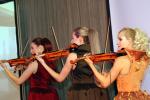 Slávnostný galavečer ITAPA 2006 sprevádzala hudba G-Strings.