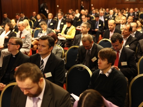 Účastníci prednášok  Kongresu ITAPA 2013