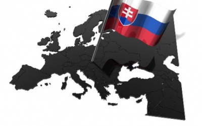 Veľká elektronizácia služieb rezortu diplomacie sa odkladá