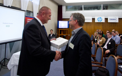 Jarná ITAPA so šperkom od Fujitsu