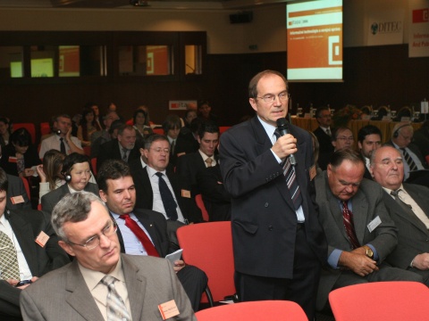 Questions from the delegates.
