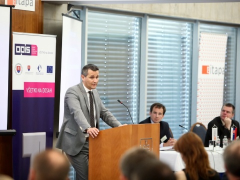 Roland Sill (splnomocnenec vlády pre …