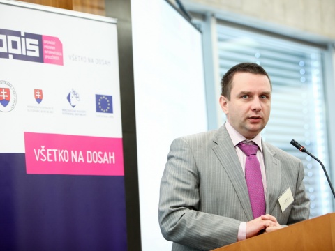 Miloš Molnár on OPIS conference