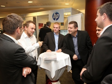 Živá diskusia účastníkov kongresu poč…