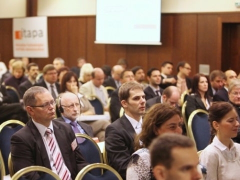 Keynote 6: Priority vlády pre informa…