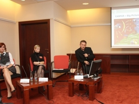 Presentation of  Rastislav Senderák (…