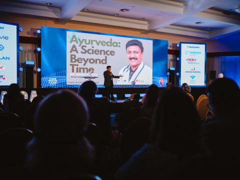 Spíker Anish Kurias z Kurias Earth Ay…