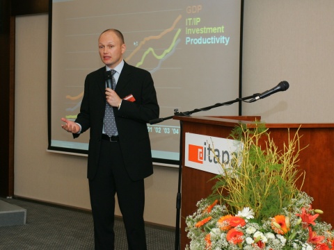 Keynote 2: Jacek Murawski, riaditeľ P…