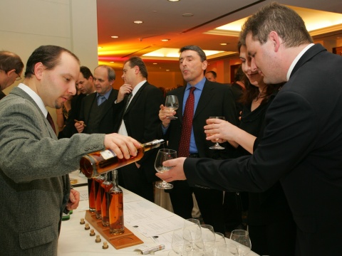 Galavečer ITAPA: ochutnávka koňakov.