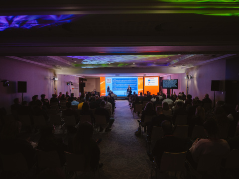 1on1 rozhovor: Radoslav Štefánek, MIRRI