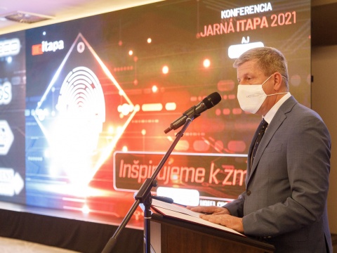 Minister of Health Vladimír Lengvarský 