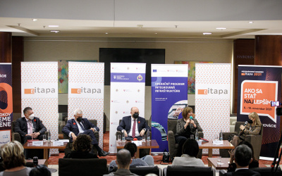Vládna špička na ITAPA: Dezinformácie sú verejný nepriateľ číslo 1. Počas koronakrízy nabrali na sile, musíme začať konať