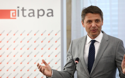 Nesrovnal na Jarnej ITAPA: Chceme dostať ľudí z áut na koľajnice